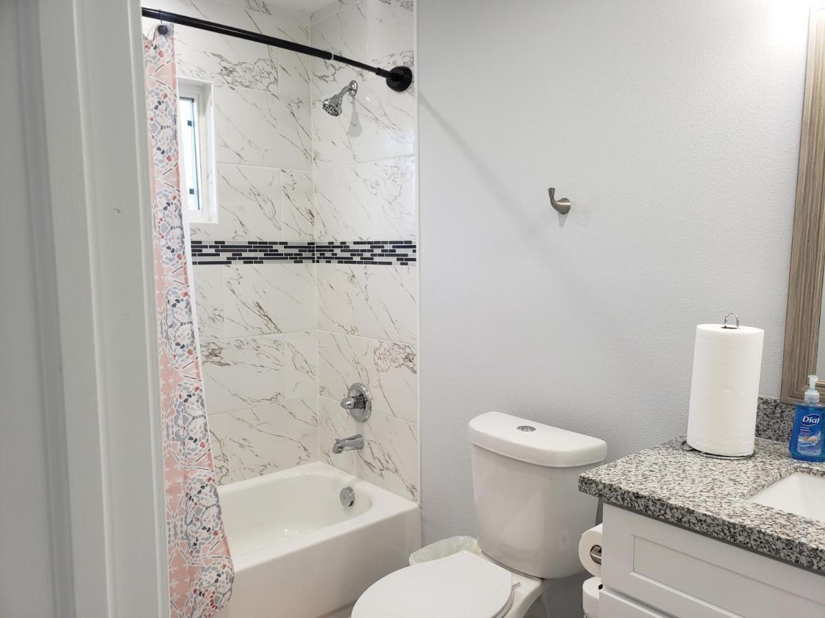Home Away From Home Unit B Houston Exterior foto